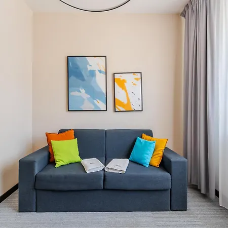 Ind.u Ξενοδοχείο με διαμερίσματα 3*