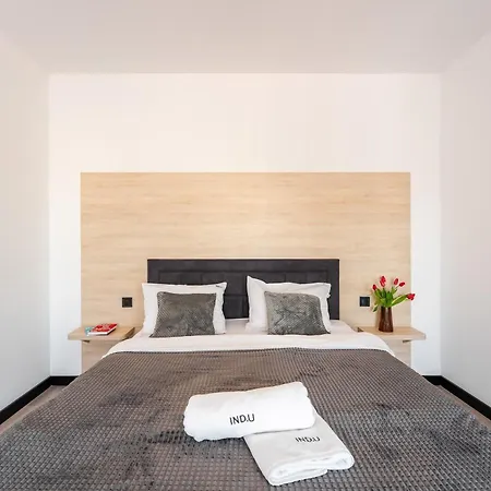 Apartmanhotel Ind.u 3*